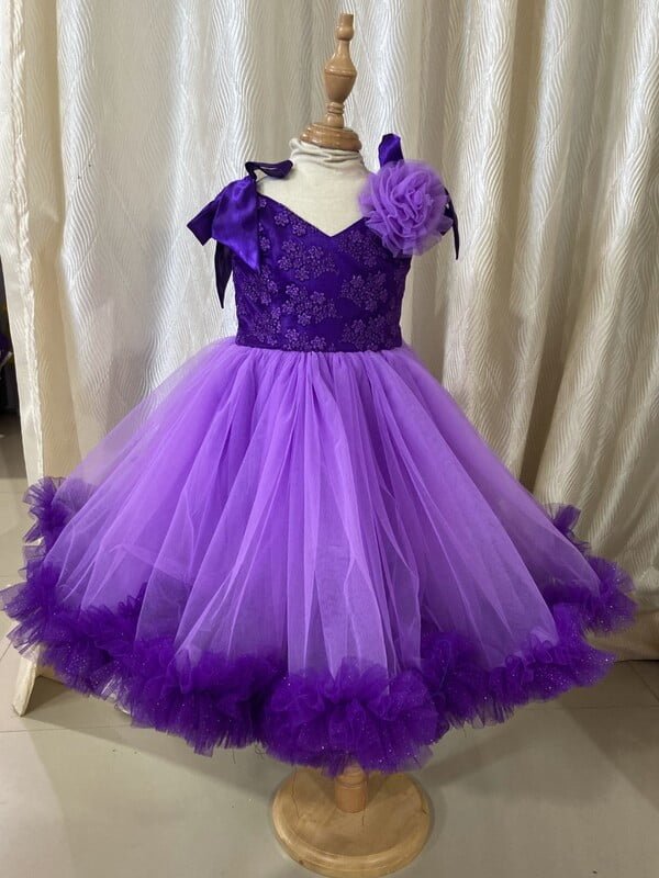 kids-purple-gown-pv-designer-studio