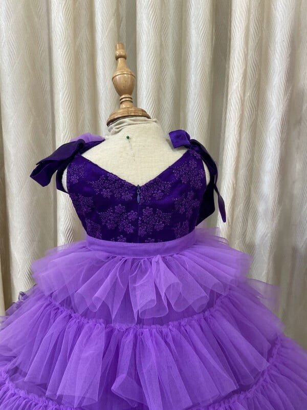 kids-purple-gown-pv-designer-studio